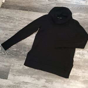 Cable and Guage turtle neck